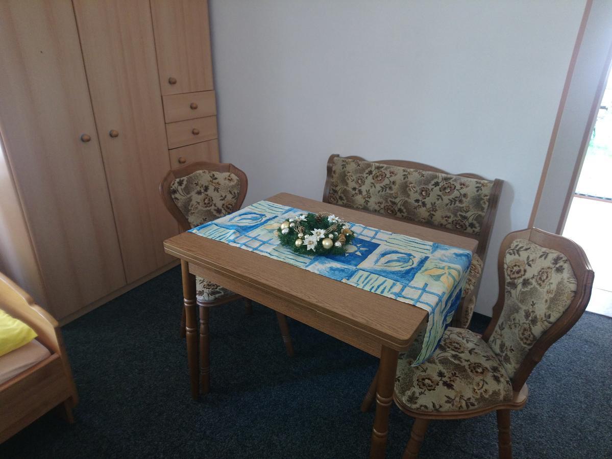 Penzion U Krtka Kraslice Exterior foto